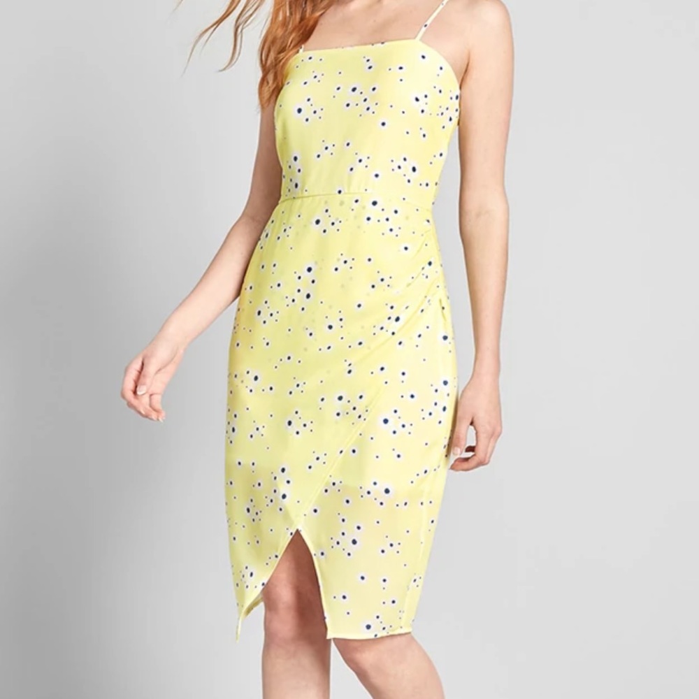 Modcloth Daisy Print Dress